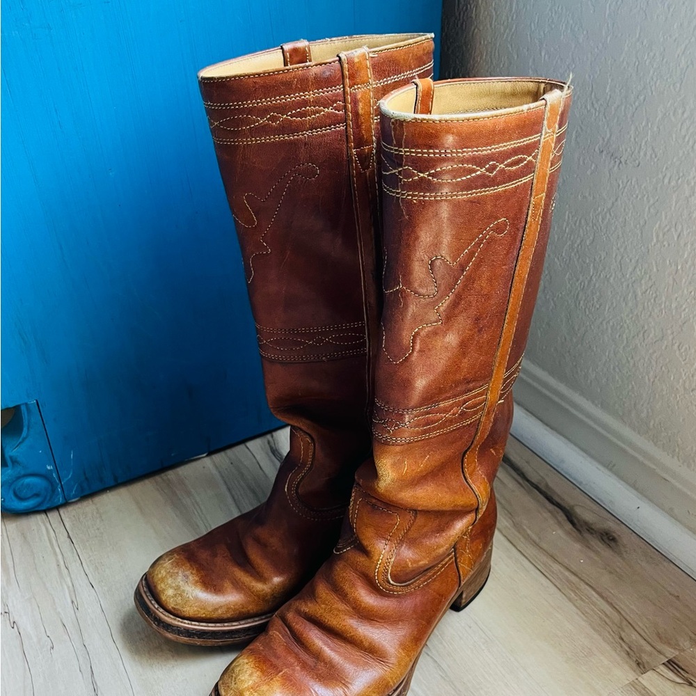 Frye campus boots